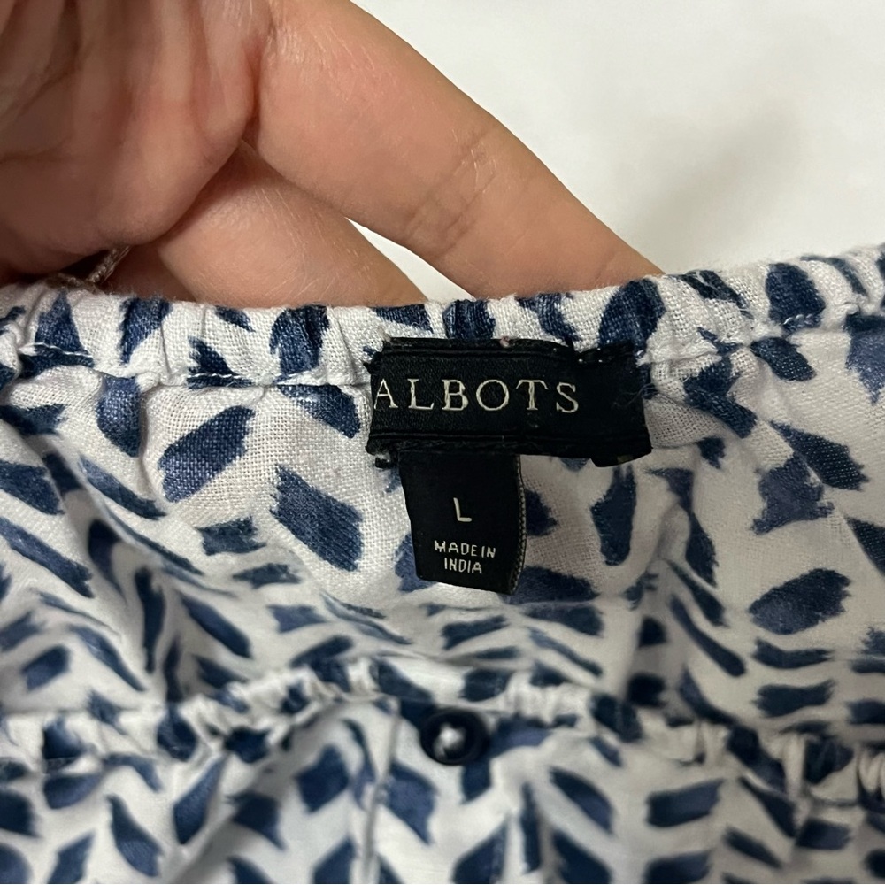 talbots 100% linen button down top - Picture 3 of 8